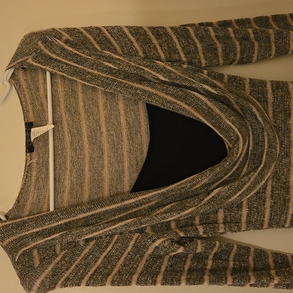 Deb sweater - Picture 2 of 4